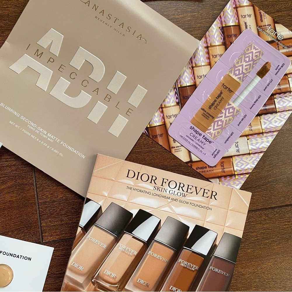 3/$40 🦙Sephora Foundation Makeup Samples - Picture 7 of 13